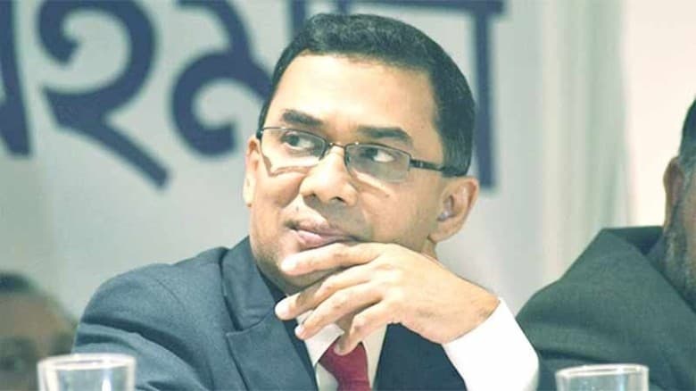 তারেক রহমানের নির্দেশে অগ্নিকাণ্ডে ক্ষতিগ্রস্তদের পাশে বিএনপি নেতা