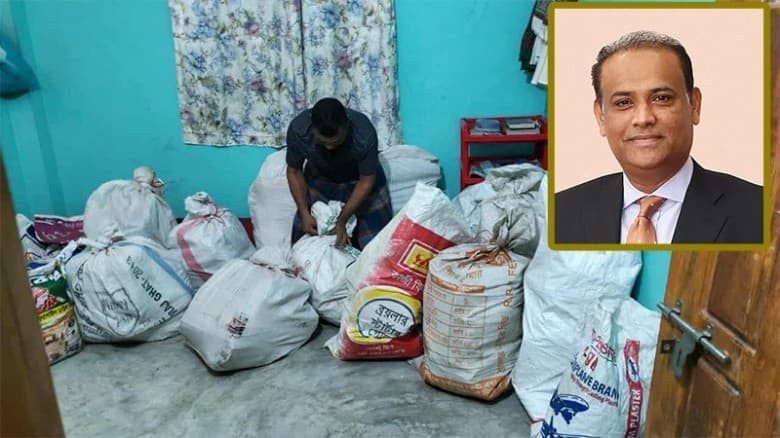 সাবেক ভূমিমন্ত্রীর ২৩ বস্তা অবৈধ সম্পদের নথি উদ্ধার