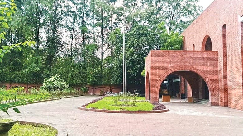 স্পিকারের বাসভবনই হতে পারে নতুন প্রধানমন্ত্রীর বাসভবন