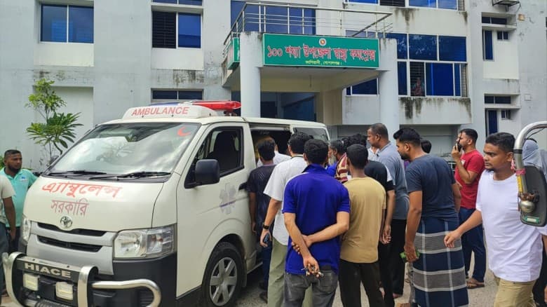 গোপালগঞ্জে বাস-ইজিবাইকের সংঘর্ষে ৪ জন নিহত