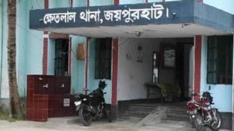ক্ষেতলালে ট্রাকের ধাক্কায় কৃষকের মৃত্যু, চালক আটক