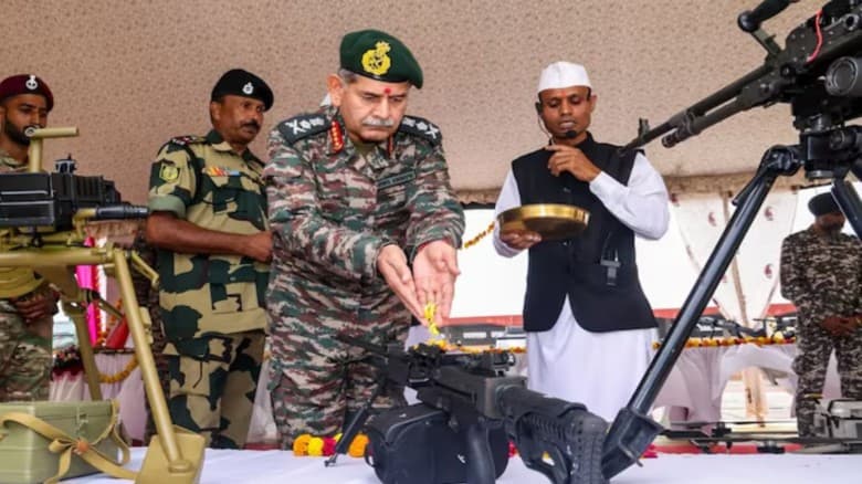 ‘মানচিত্র থেকে মুছে দেব’, ভারতীয় সেনাপ্রধানের হুমকি