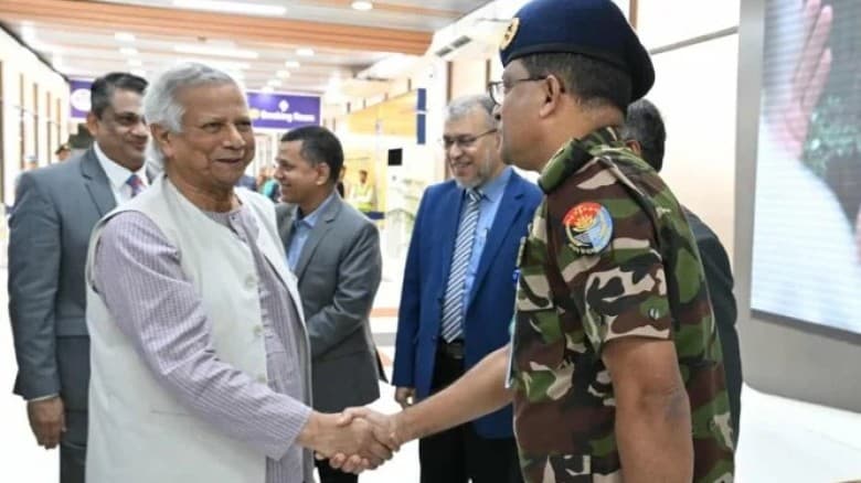 আজ রোম যাচ্ছেন প্রধান উপদেষ্টা