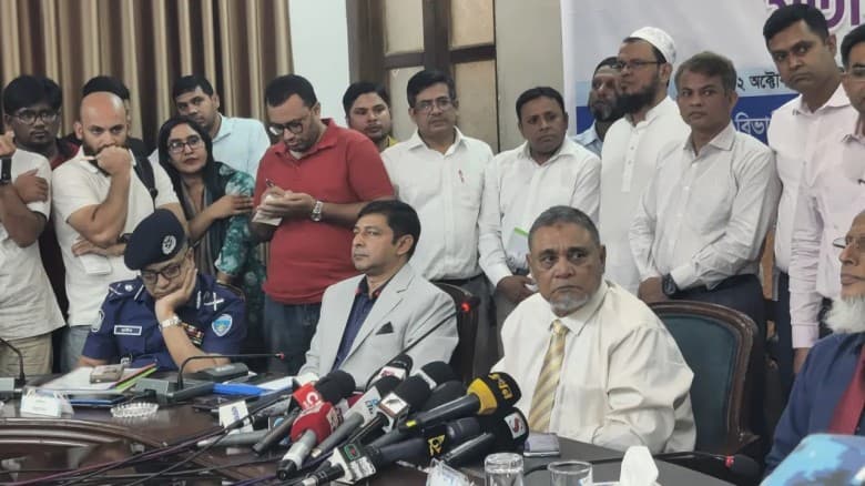 রাতের অন্ধকারে ভোট চাই না : সিইসি