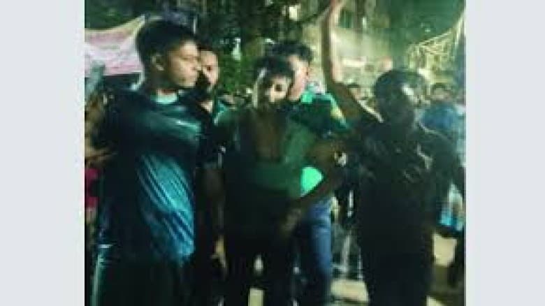 ফার্মগেট-রাজাবাজারে পৃথক ককটেল বিস্ফোরণ, ছাত্রলীগকর্মী আটক