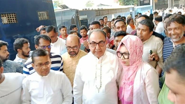নাশকতা মামলায় মির্জা আব্বাস-রিজভীসহ ১৬৭ জনের অব্যাহতি