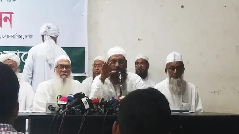 জামায়াত ও ধর্মীয় বিষয়ে হেফাজতের আমিরের বক্তব্য ব্যক্তিগত: মামুনুল হক
