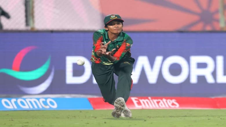 ক্যাচ মিসের মহড়ায় স্বপ্নভঙ্গ বাংলাদেশের