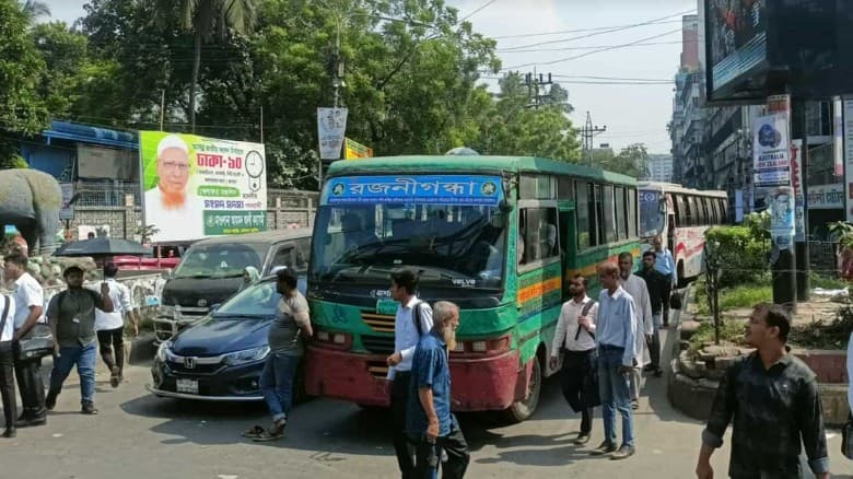 সেপ্টেম্বরে ৫৬৭ দুর্ঘটনায় নিহত ৫৬৫