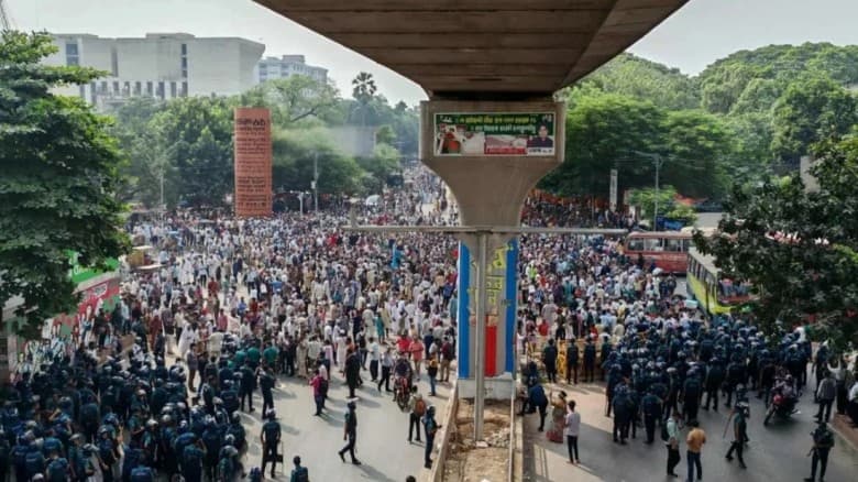 দুপুরে ‘মার্চ টু যমুনা’ কর্মসূচির ঘোষণা এমপিওভুক্ত শিক্ষকদের