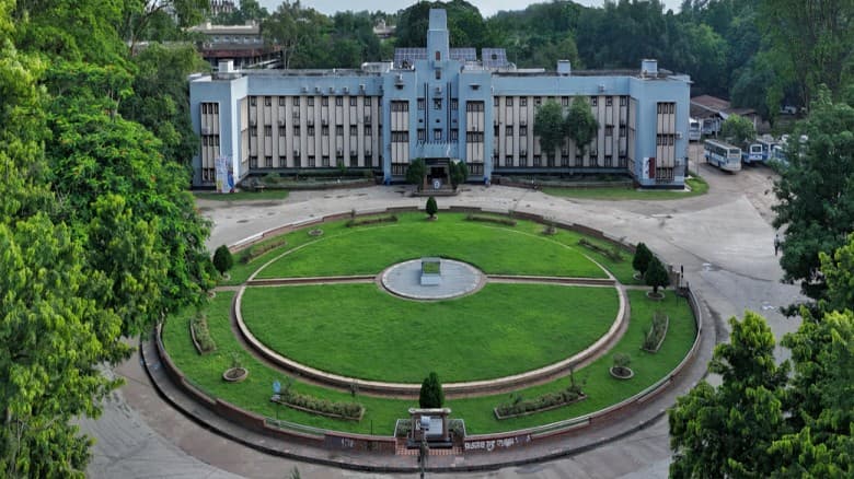 রাকসু নির্বাচনের ভোটগ্রহণ সম্পন্ন