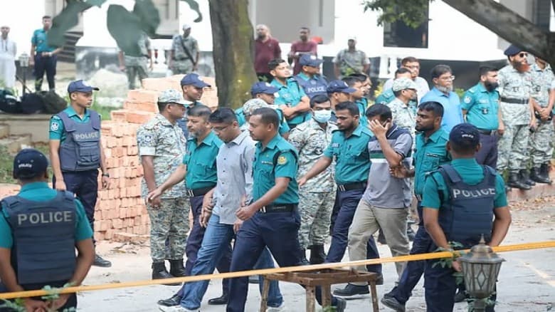 ১৫ সেনা কর্মকর্তাকে কারাগারে পাঠানোর নির্দেশ ট্রাইব্যুনালের