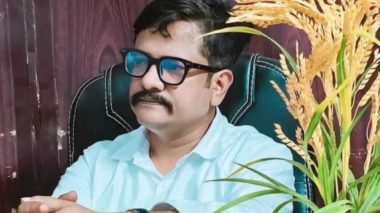কিশোরগঞ্জ জেলা বিএনপি নেতা যোগ দিলেন আওয়ামী লীগে
