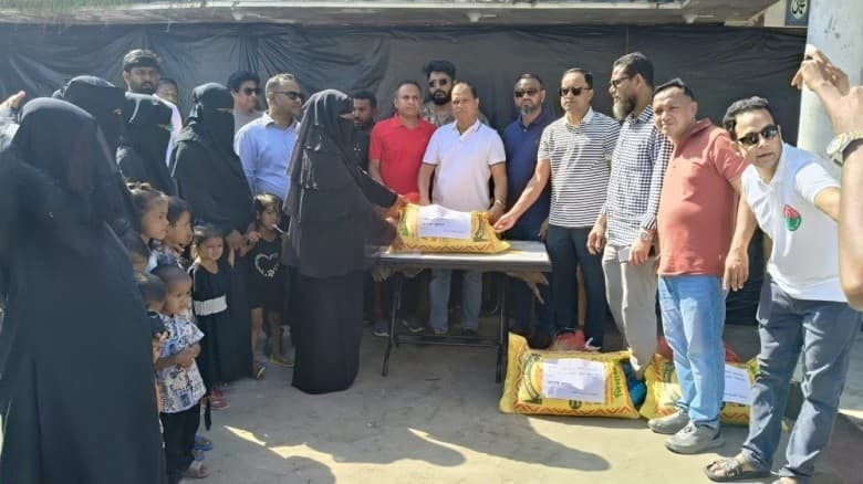 সেন্টমার্টিনে আটক জেলেদের পরিবারের পাশে তারেক রহমান