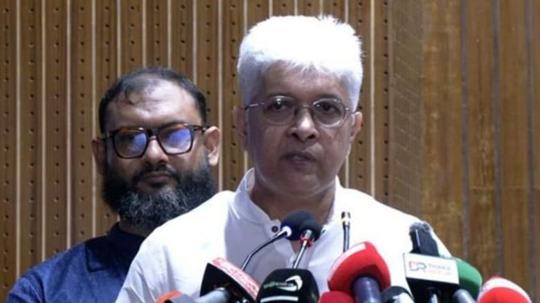 ফ্যাসিবাদ পরাজিত হলেও মাঝে মাঝেই ছায়া ফিরে আসে