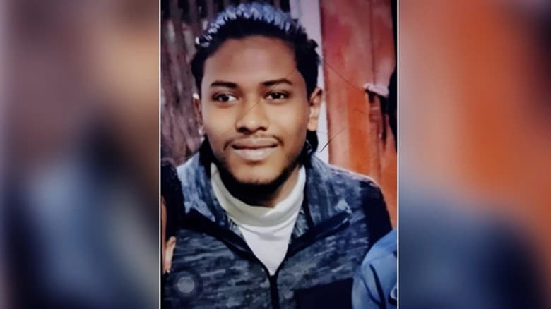 এবার পুরান ঢাকায় প্রেমিকার বাসার সিঁড়িতে প্রেমিকের লাশ