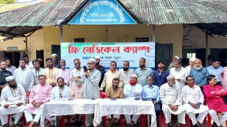 দিনভর পাঠদান বন্ধ রেখে দাঁড়িপাল্লায় ভোট চাওয়ার অভিযোগ
