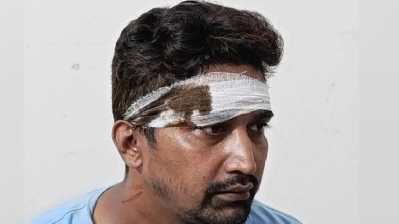আওয়ামী লীগ নেতার নির্দেশে কালের কণ্ঠের সাংবাদিকের ওপর হামলা,