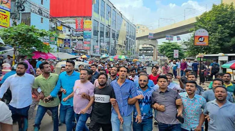 রাজধানীতে আওয়ামী লীগের ঝটিকা মিছিল, গ্রেফতার ২৯