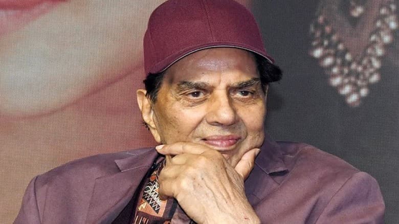 আইসিইউতে বলিউডের বর্ষীয়ান অভিনেতা ধর্মেন্দ্র