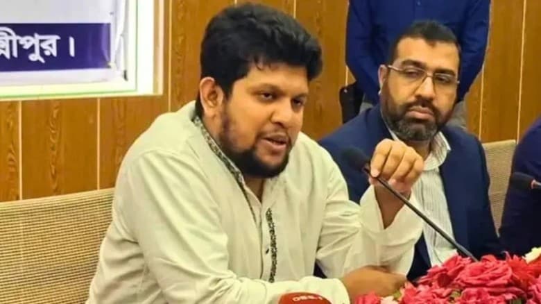 আগামী সপ্তাহে শেখ হাসিনার বিচার শুরু হবে: মাহফুজ আলম