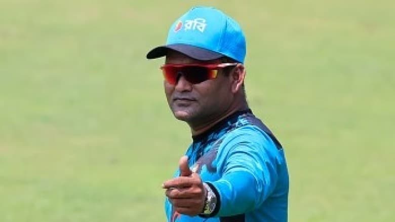 আয়ারল্যান্ড সিরিজের পরই দায়িত্ব ছাড়ছেন সালাহউদ্দিন