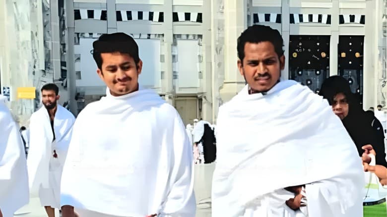 এনসিপির সারজিস আলম ওমরাহ পালনে সৌদি আরব