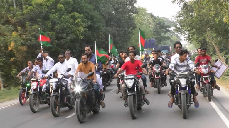 কুষ্টিয়া-৪ আসনে গণঅধিকার পরিষদের এমপি প্রার্থীর নির্বাচনী মোটর শোভাযাত্রা