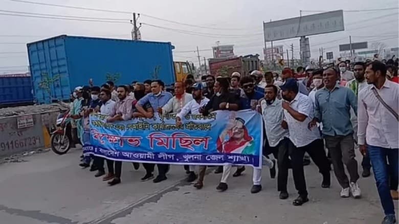 আ.লীগের মিছিলে গেলে ৫ হাজার টাকা, ব্যানার ধরলে ৮ হাজার