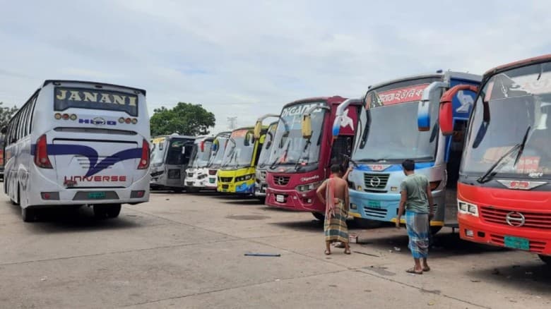 দূরপাল্লার বাসে যাত্রী সংকট, ফাঁকা গাবতলী টার্মিনাল