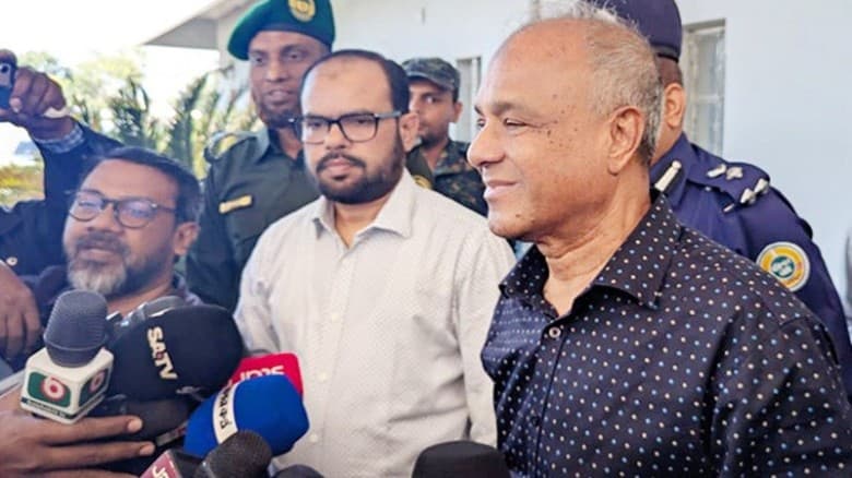 নির্বাচন ঘিরে নয় দিন কঠোর নিরাপত্তায় আইনশৃঙ্খলা বাহিনী