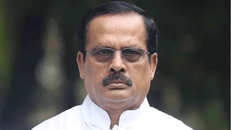 স্ত্রী-মেয়েসহ সাবেক মন্ত্রী নানকের ৫৭ ব্যাংক হিসাব অবরুদ্ধ