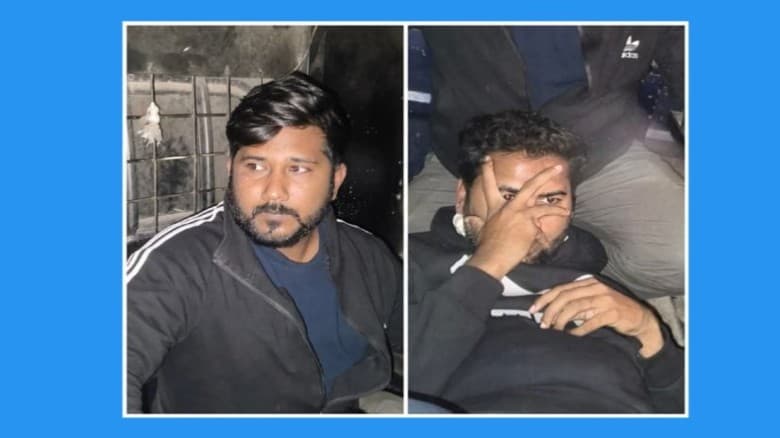 রংপুরে সামরিক কমব্যাট পিস্তলসহ দুই যুবক গ্রেফতার