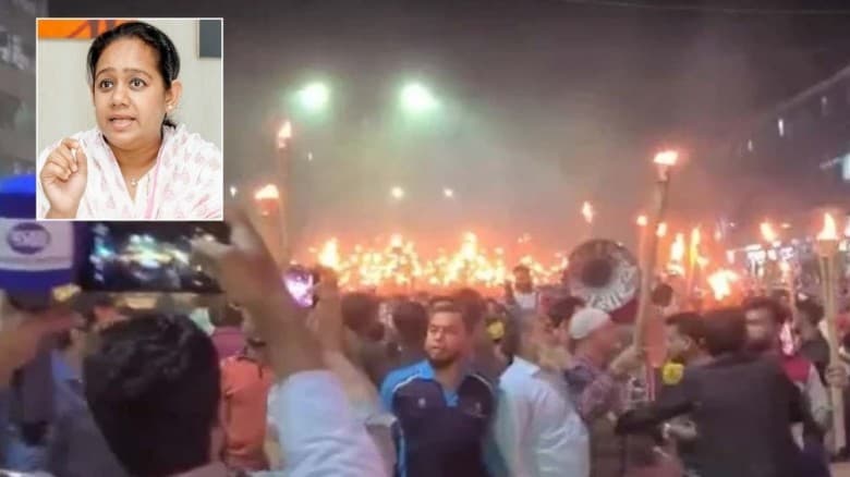 সানজিদা তুলির মনোনয়ন বাতিলের দাবিতে মশাল মিছিল