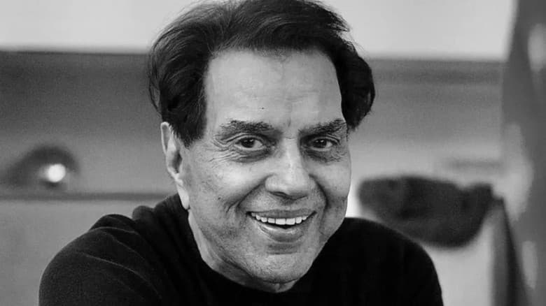 ৫০০ কোটি রুপির সম্পদ রেখে চলে গেলেন ধর্মেন্দ্র
