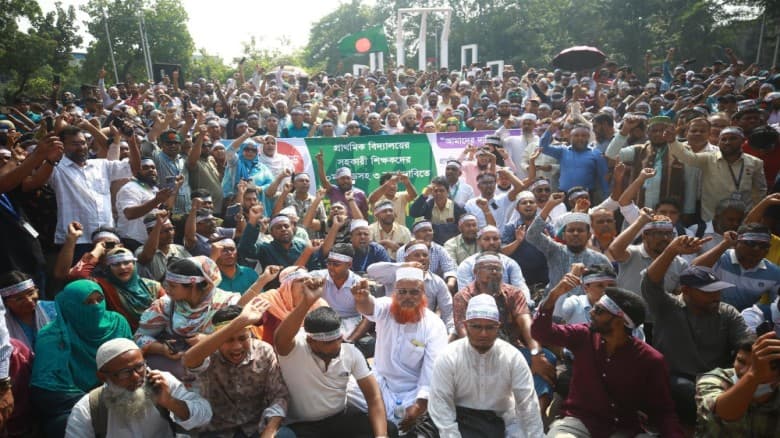 আবারও আন্দোলনে নামছেন প্রাথমিকের শিক্ষকরা