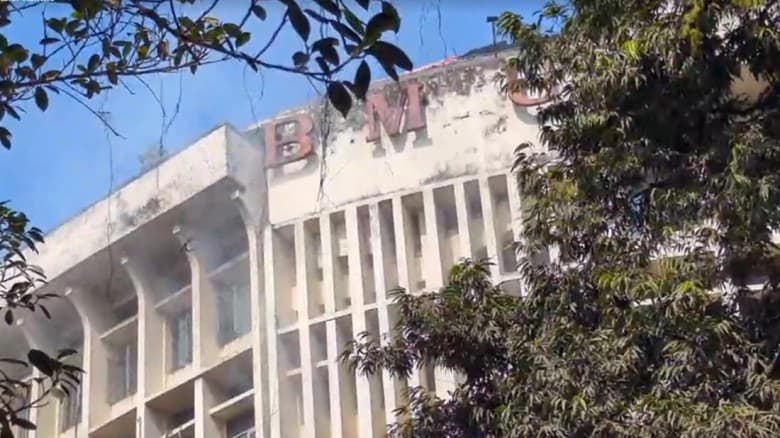 পিজি হাসপাতালে আগুন, দ্রুত নিয়ন্ত্রণে ৬ ইউনিট