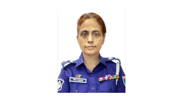 জয়পুরহাটে প্রথমবারের মতো নারী পুলিশ সুপার—দায়িত্বে আসছেন মিনা মাহমুদা