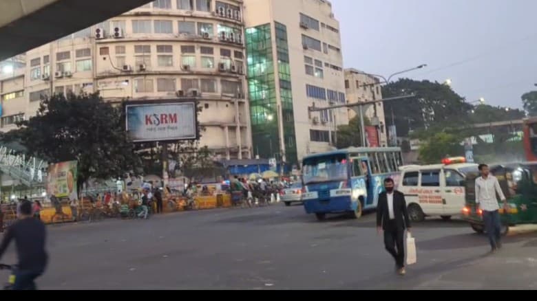 ১৩ ঘণ্টার ব্যবধানে ৩ বার কাঁপল দেশ