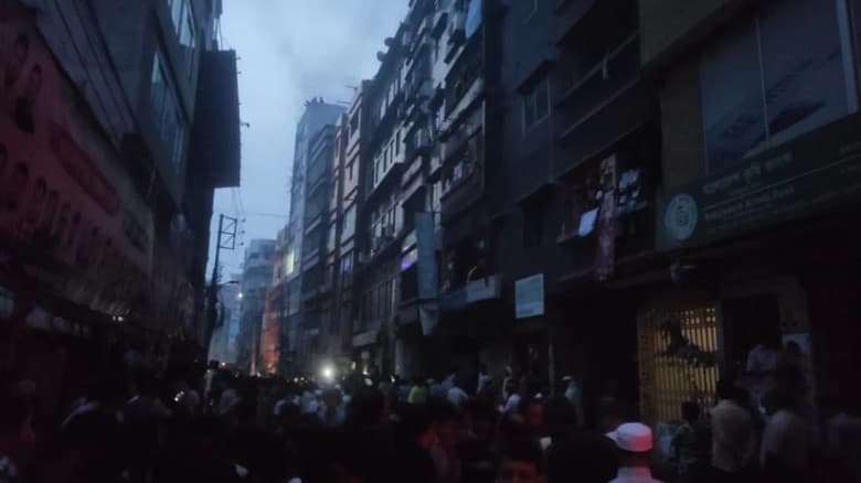 চকবাজারের ডালপট্টির আগুন নিয়ন্ত্রণে