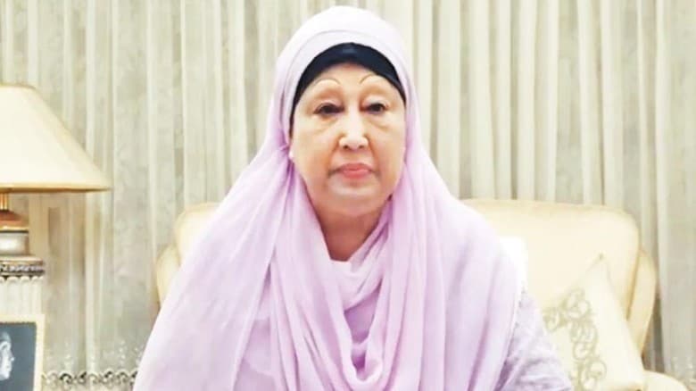 খালেদা জিয়া চিকিৎসা গ্রহণ করছেন, গুজবে কান না দেওয়ার অনুরোধ