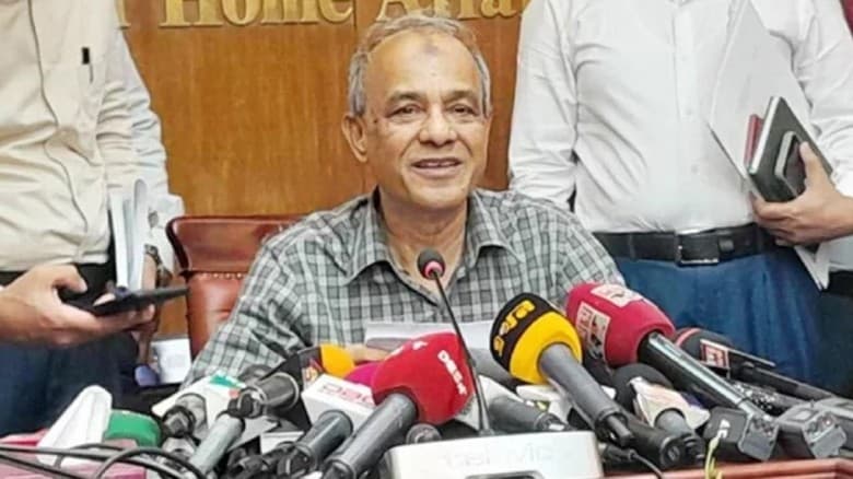 বাংলাদেশে কারও কোনো নিরাপত্তা ঝুঁকি নেই