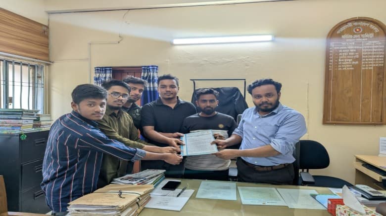 পার্বত্য চট্টগ্রাম চুক্তি বাতিলের দাবিতে প্রধান উপদেষ্টার বরাবর পিসিসিপির স্মারকলিপি প্রদান