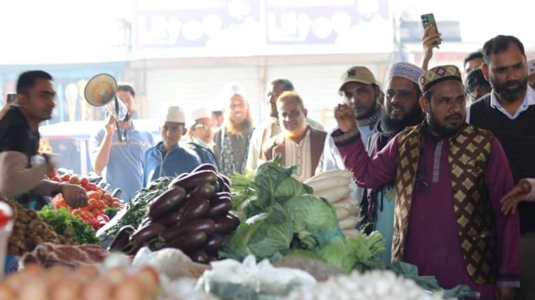 ব্রাক্ষণপাড়া উপজেলায় ড. মোবারক হোসাইনের দাড়িপাল্লার গণজোয়ার।