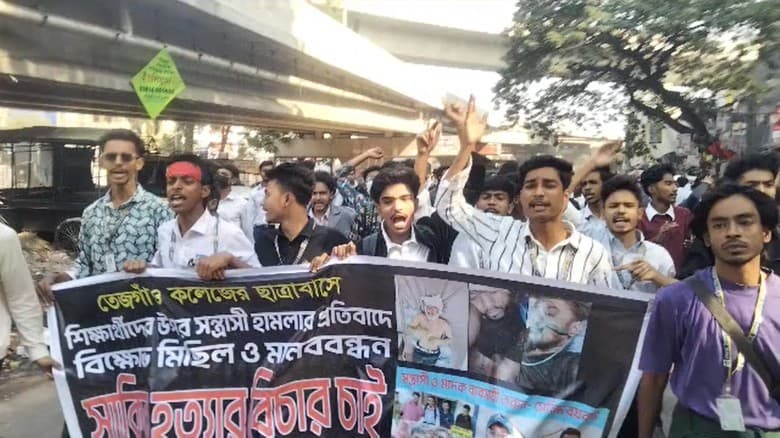ফার্মগেটের সড়ক ছাড়লেন শিক্ষার্থীরা, যান চলাচল শুরু