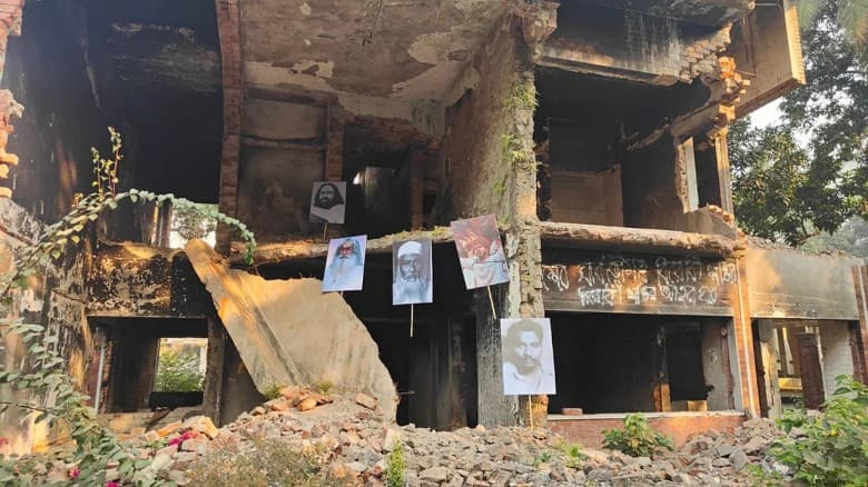 ধানমন্ডি ৩২-এ হাদির ছবি টানিয়ে বিজয় র‌্যালি অনুষ্ঠিত
