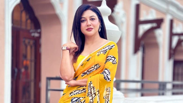 বিজয়ের মাসে আবার পর্দায় ‘নকশী কাঁথার জমিন’