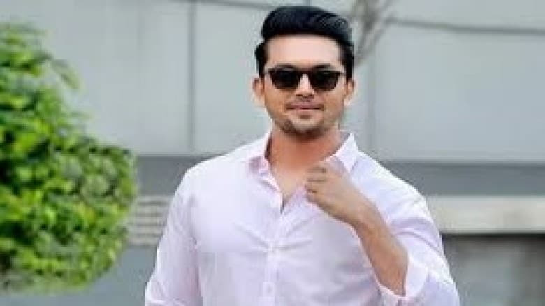 বলিউডের ওয়েব সিরিজে ইতিহাস গড়লেন আরিফিন শুভ