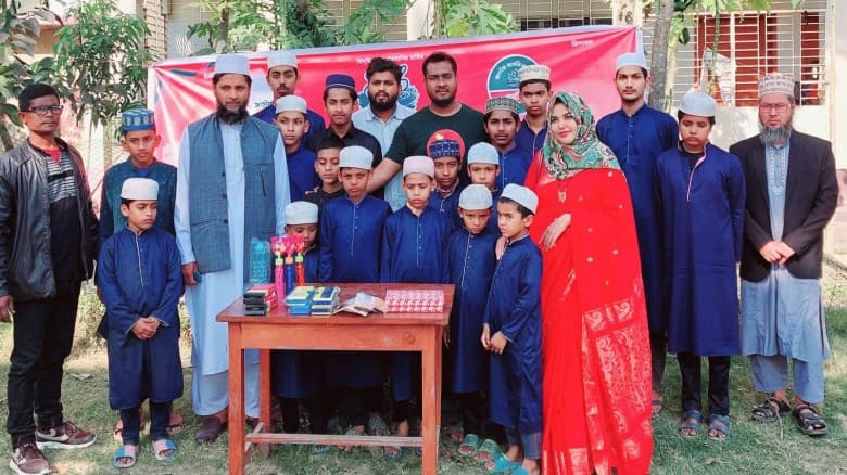 মহান বিজয় দিবসে এতিম শিশুদের নিয়ে দিনব্যাপী কর্মসূচি পালন করল জাতীয় যুবশক্তি রাজশাহী মহানগর