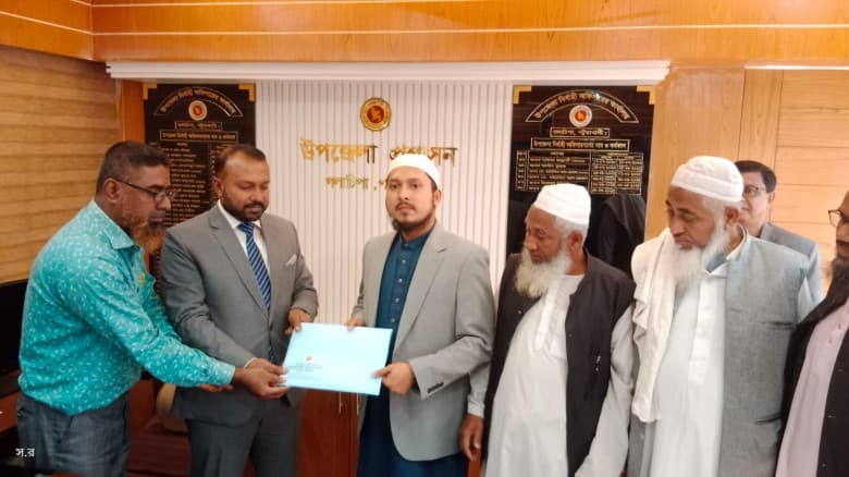 পটুয়াখালী ৩ আসনের সর্বপ্রথম মনোনয়নপত্র সংগ্রহ করলেন ইসলামী আন্দোলনের প্রার্থী আবুবকর সিদ্দিক